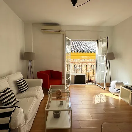 Gaona Apartment *